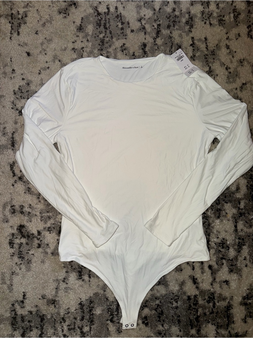 Abercrombie & Fitch Soft Matte White Long-Sleeve Bodysuit - Picture 4 of 5